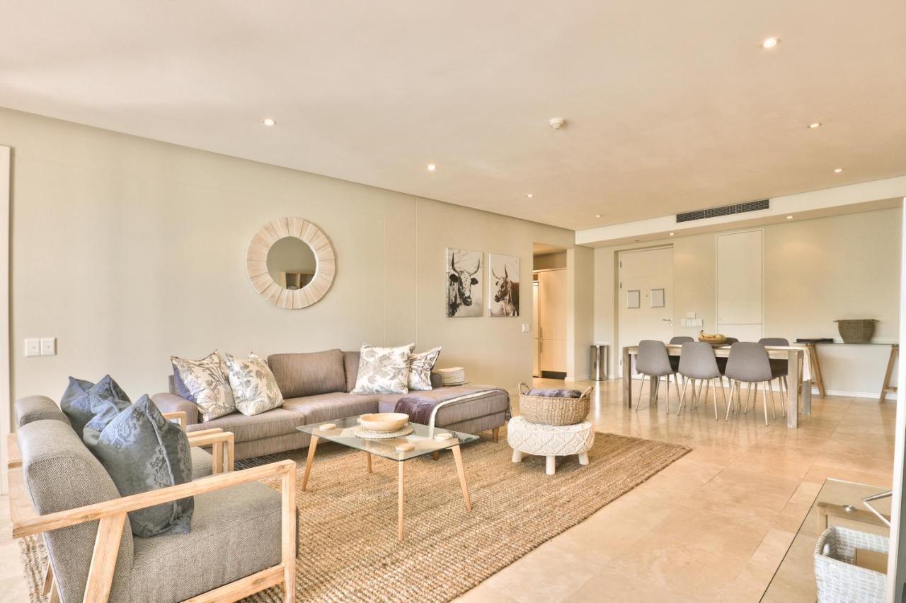 Elegant V&A Waterfront Canal Apartment Cape Town Exterior photo